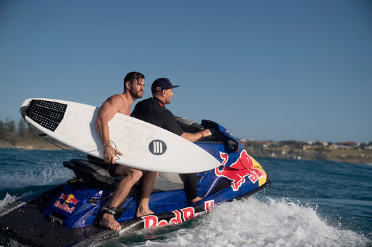 BEHIND THE SCENES OF THE LATEST SWISSE CAMPAIGN WITH CHRIS HEMSWORTH AND OUR TINY TERROR PERFORMANCE BOARD