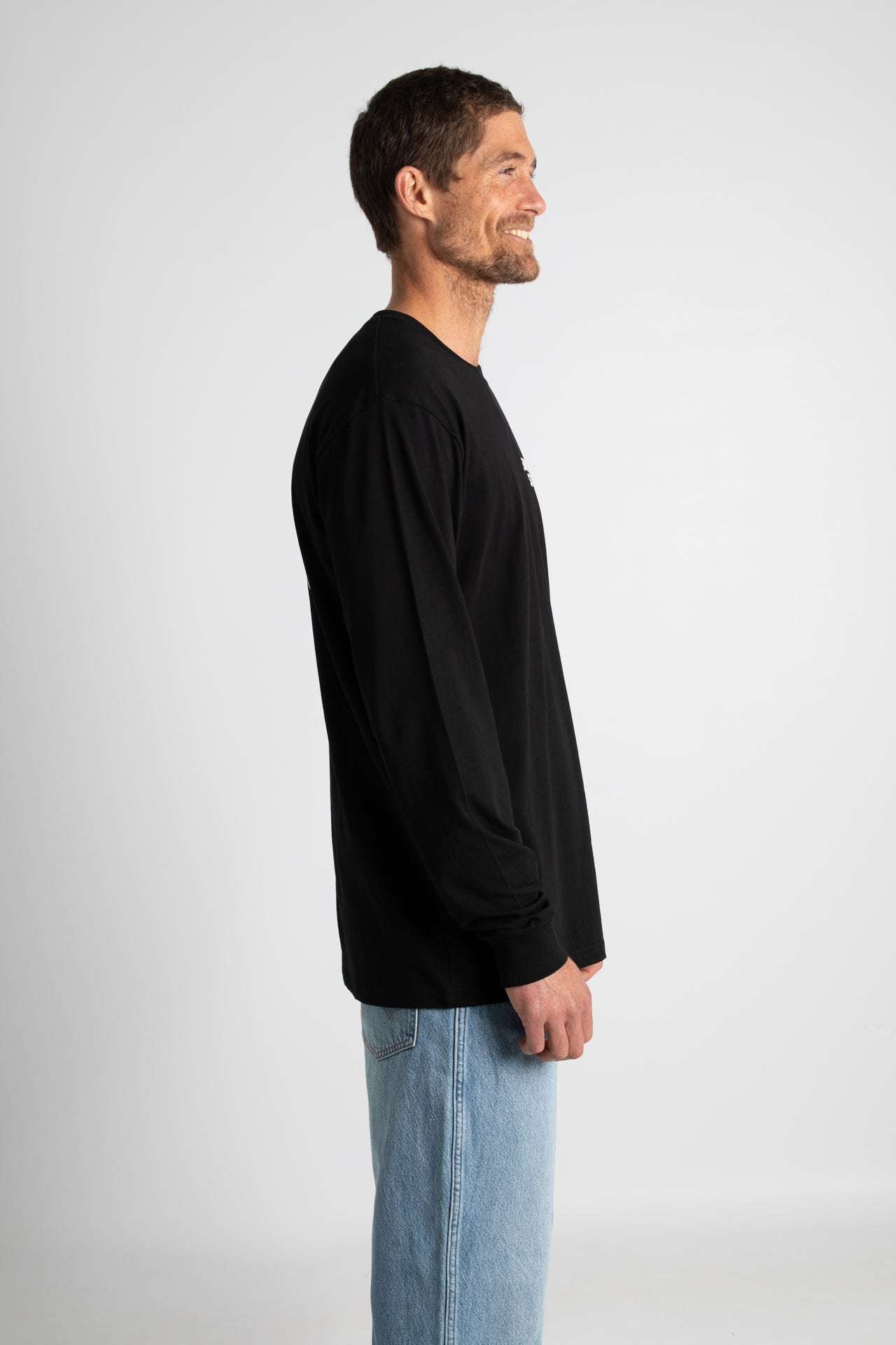 NASHUA LONG SLEEVE TEE / BLACK