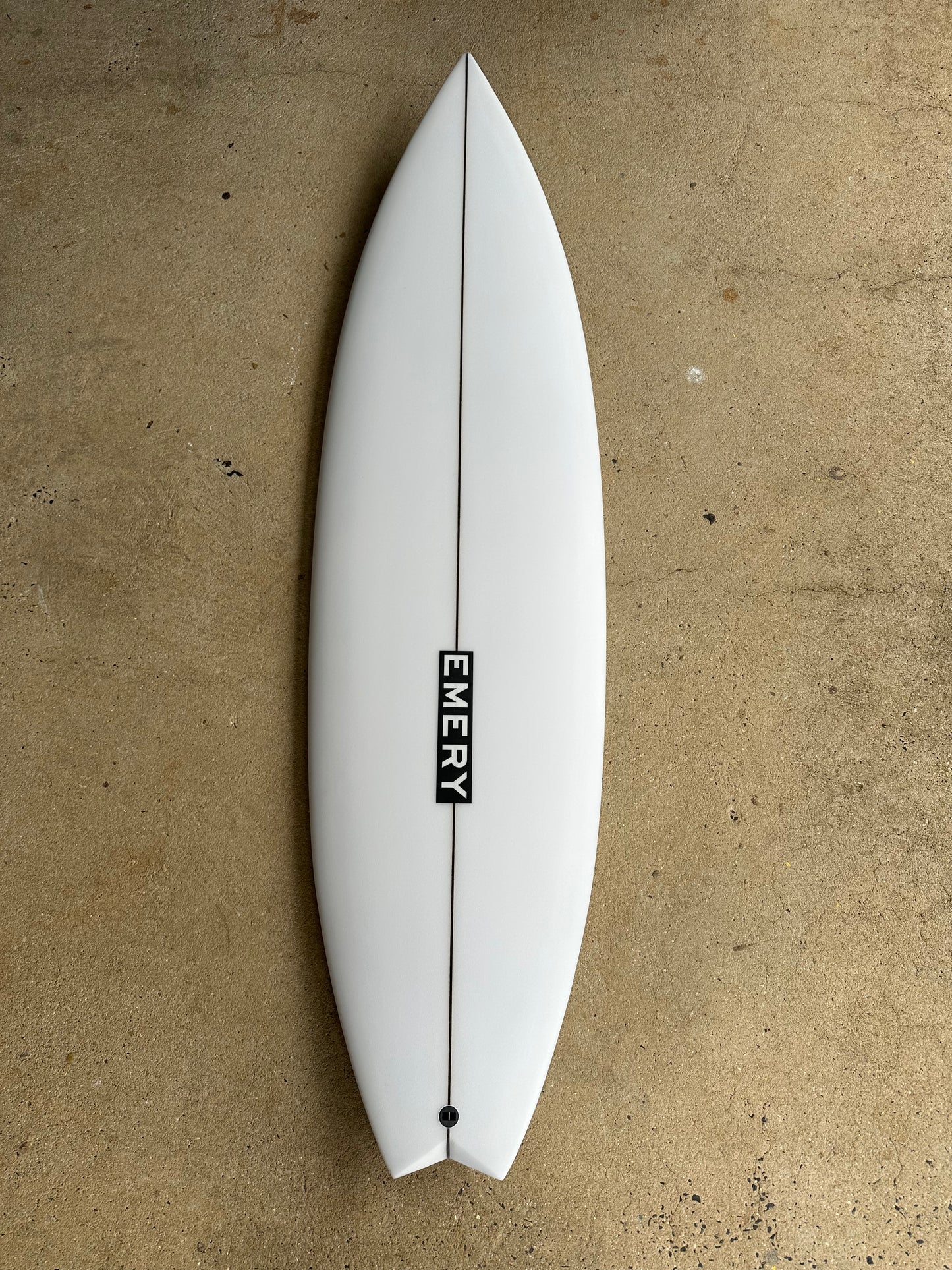 HAZ SHORT  - 5'11 X 19 X 2 3/8 29L 3 FIN