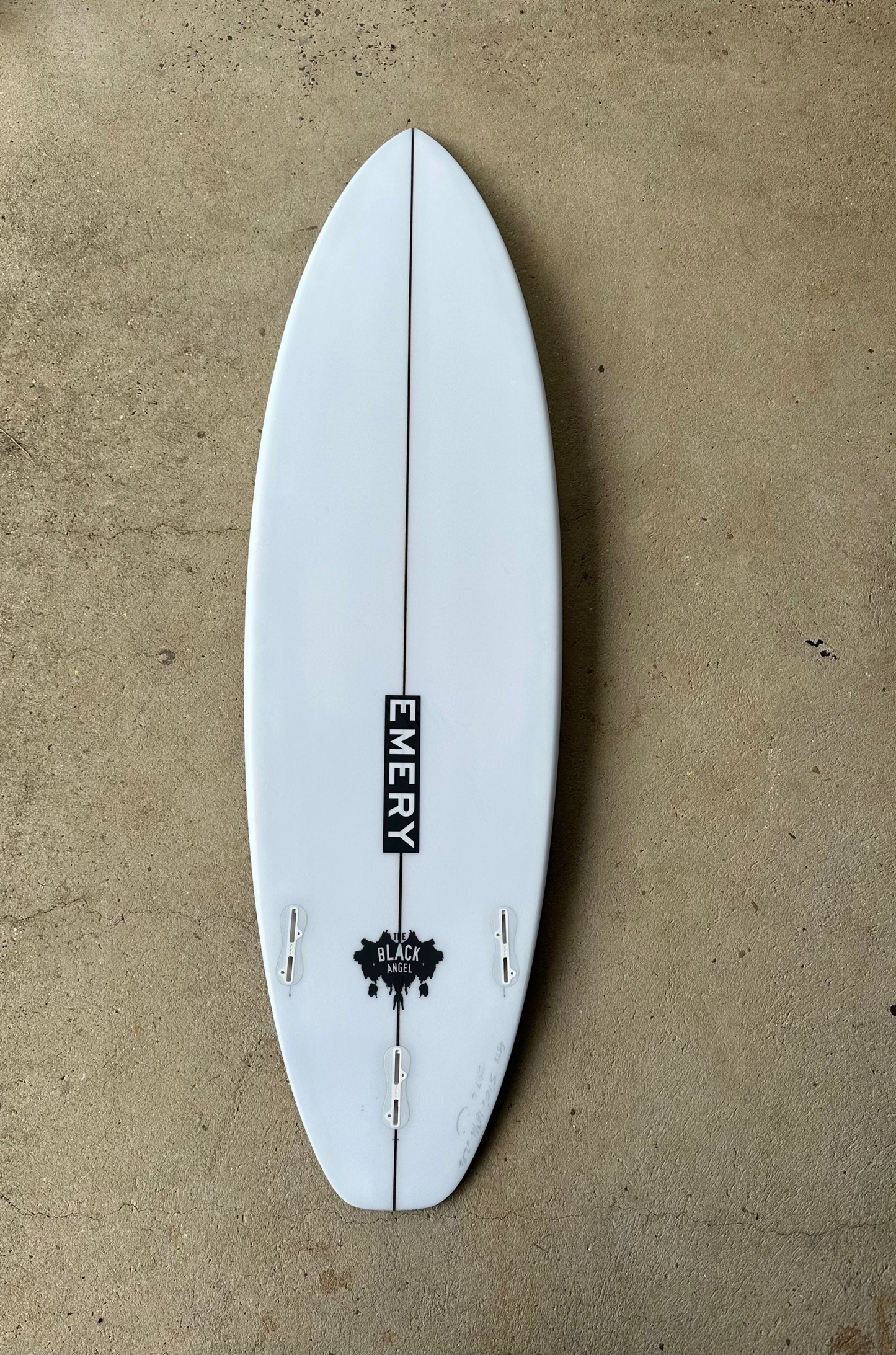 BLACK ANGEL - 5'10 x 18 9/16 x 2 1/4 FCS II