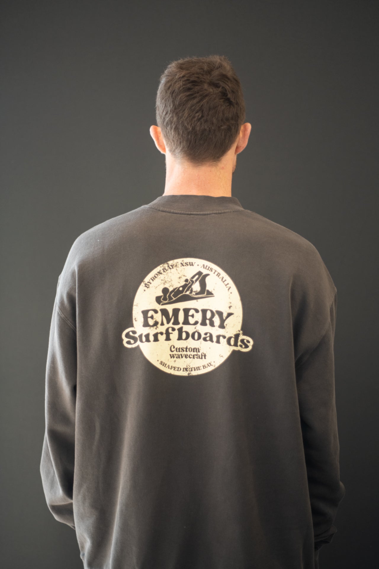 SHAPED CREW / FADED BLACK