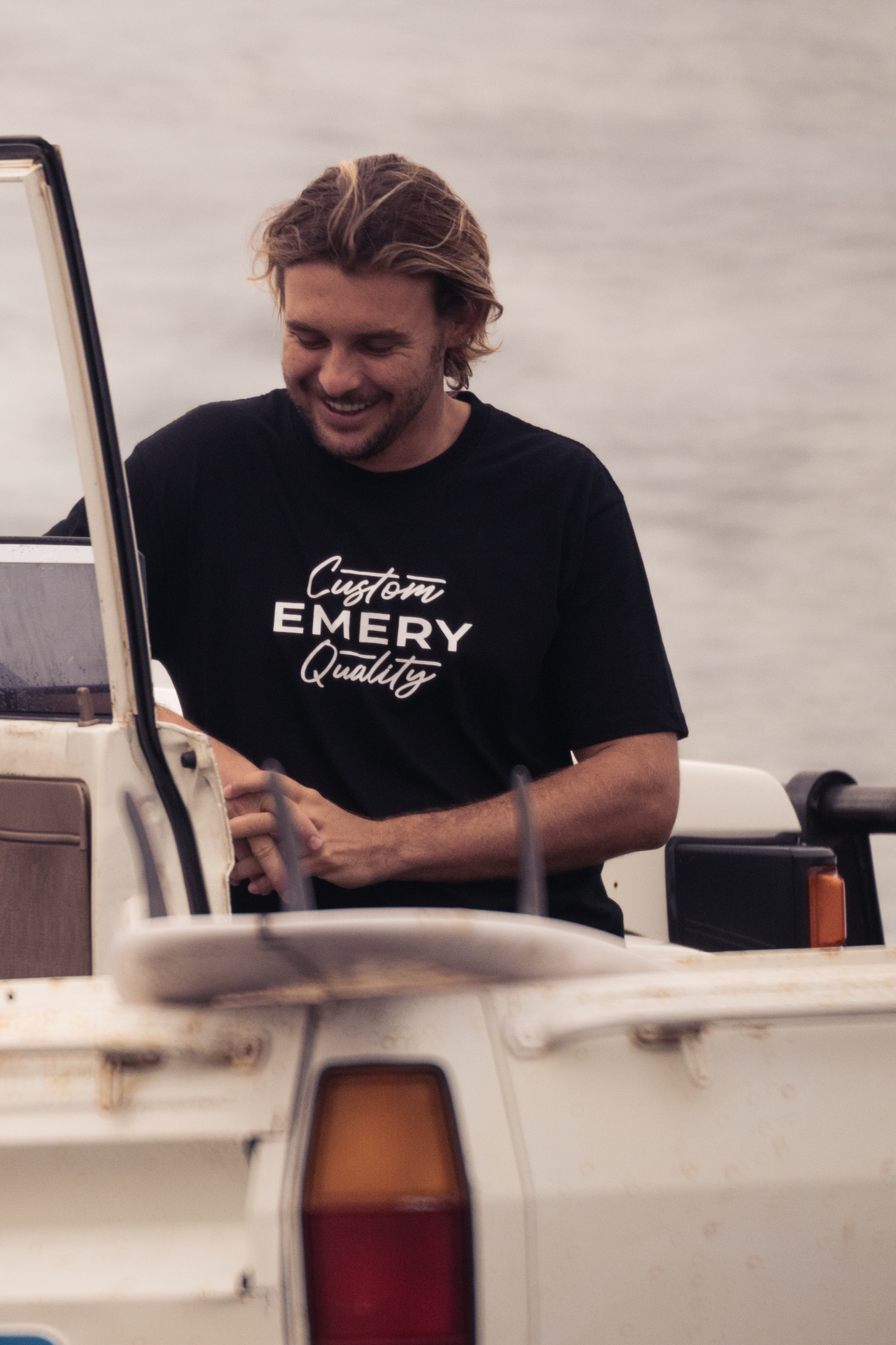 CORE SCRIPT TEE / BLACK