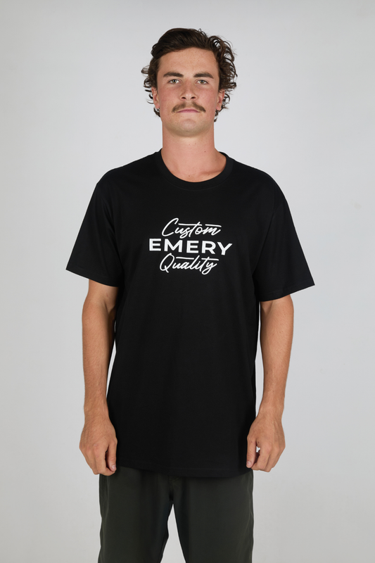 CORE SCRIPT TEE / BLACK
